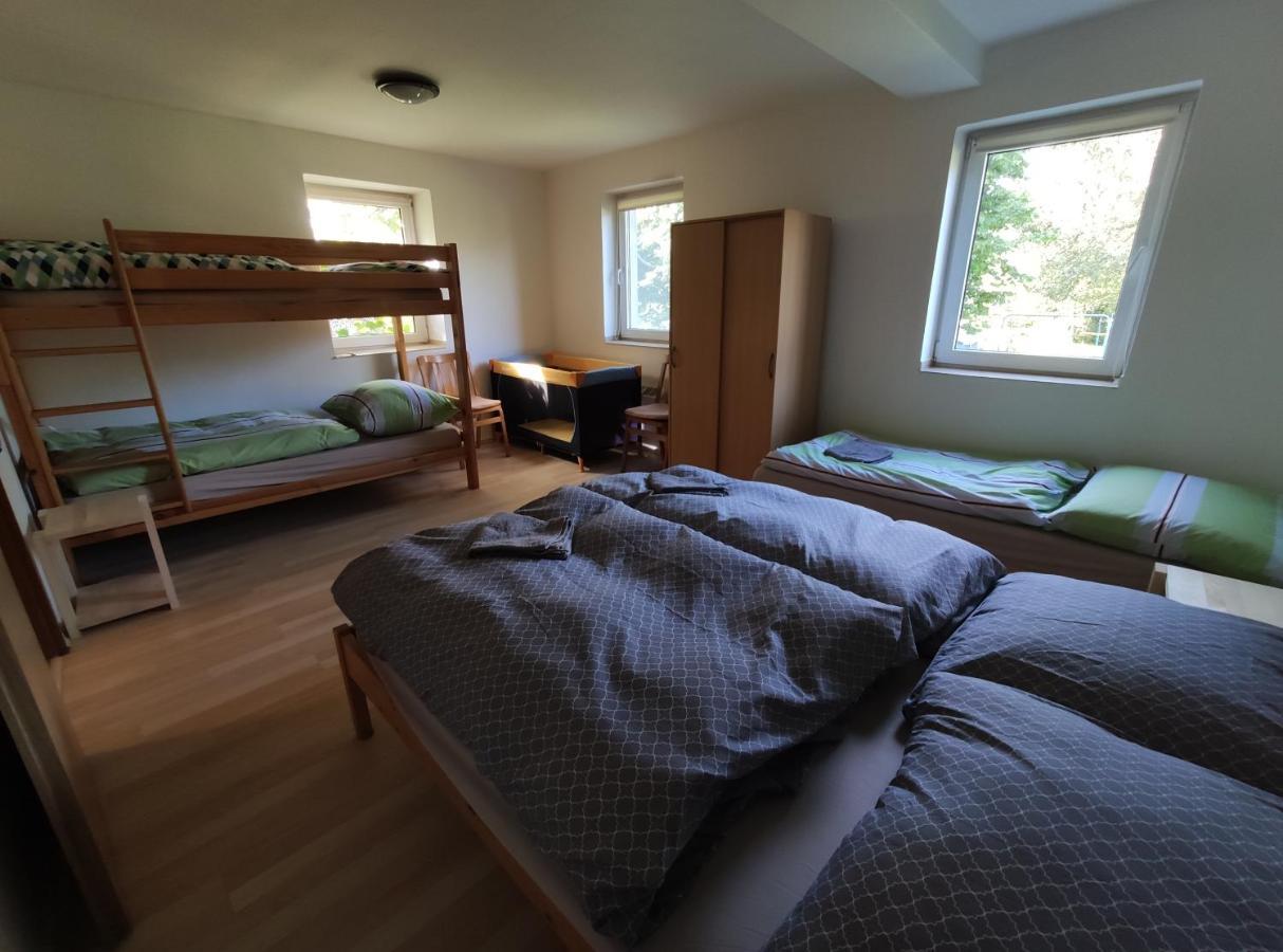 Apartman Hulin, Chrastany - Bily Dış mekan fotoğraf